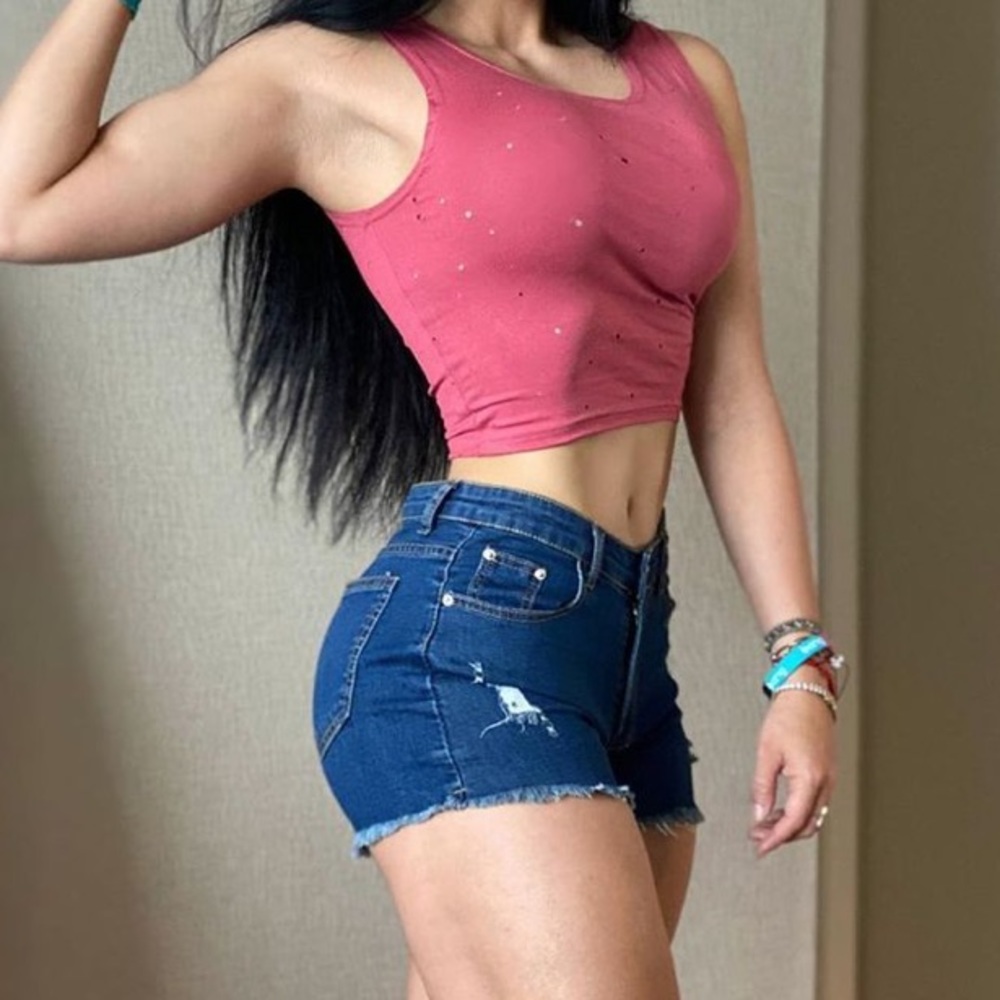 NWOT Jednorth Crop Top